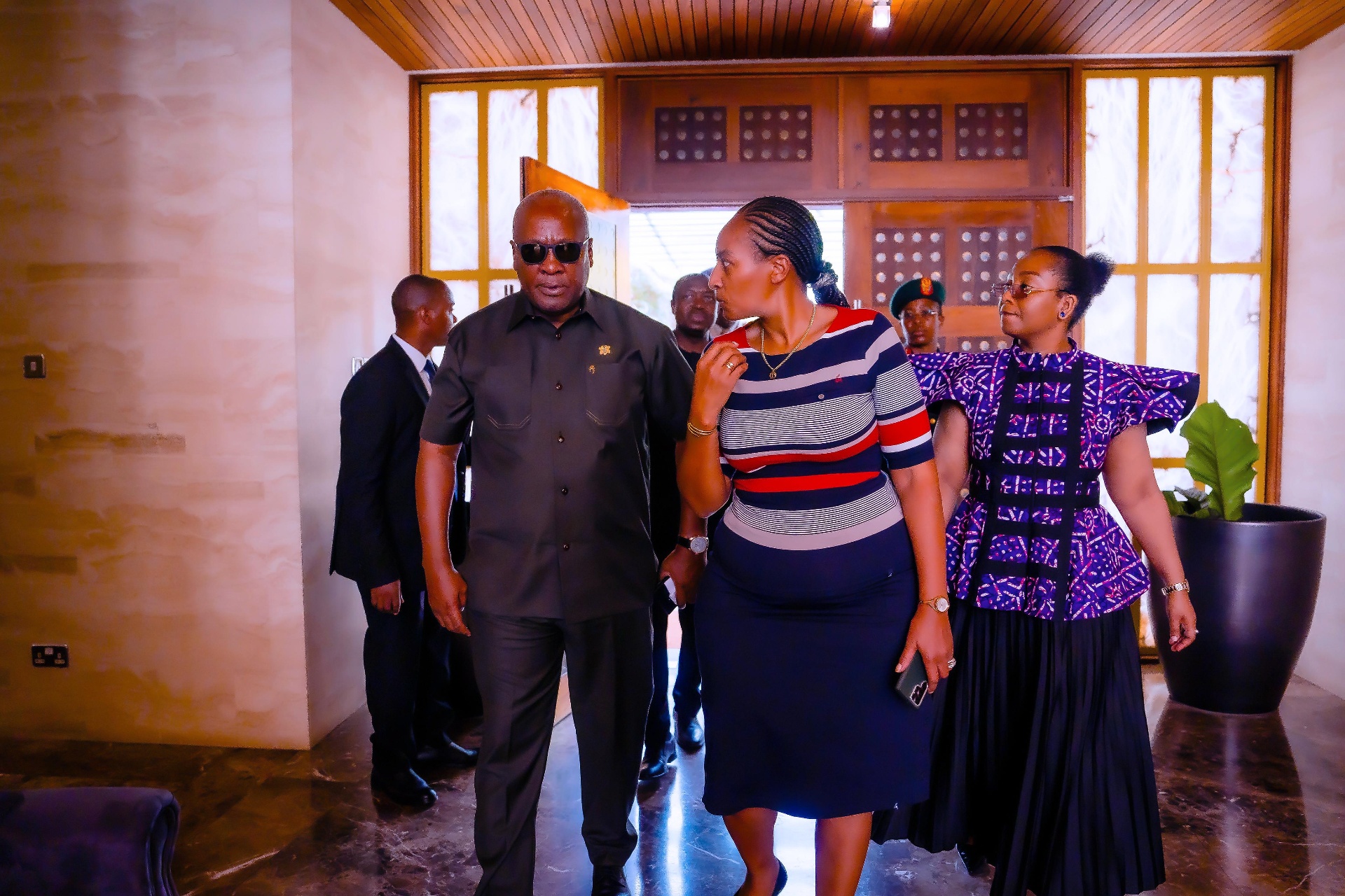 Phanice of Africa in diplomatic walk with Head of State